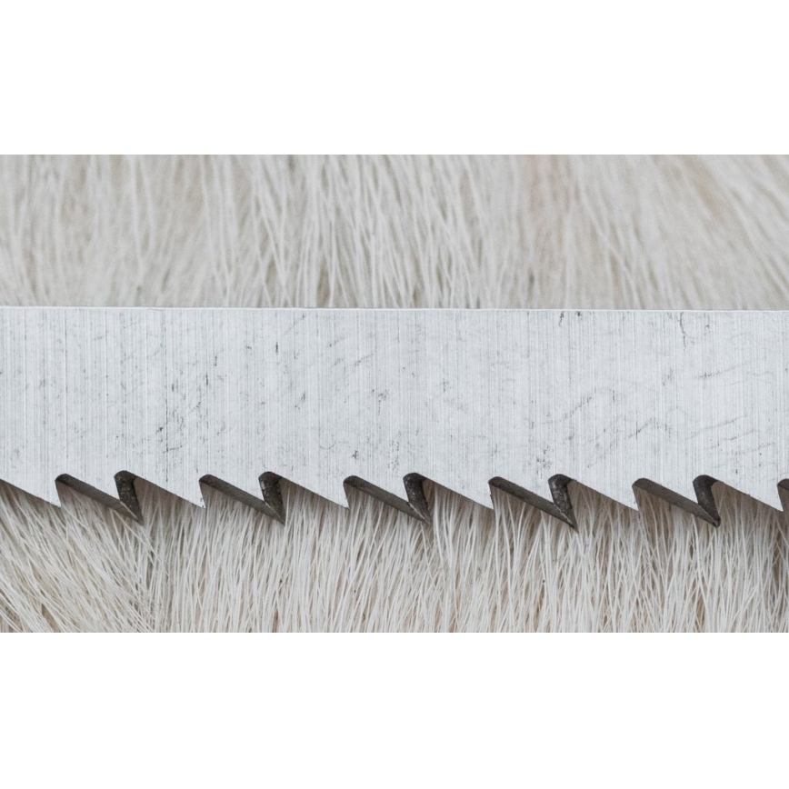 Couteau de chasse en acier de Damas avec mini-scie 11 cm bois de cerf