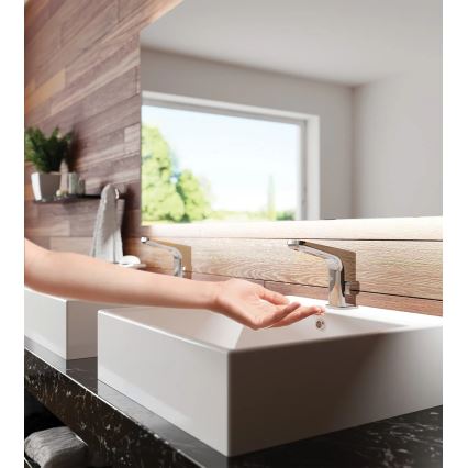 Deante BQH_029R - Senza tocco rubinetto per lavabo con regolazione di temperatura HIACYNT 4xAA cromo lucido