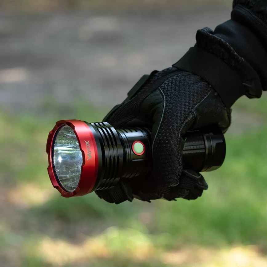Dimmbare, aufladbare LED-Taschenlampe LED/20W/5V IPX5 2000 glänzend 6000 mAh