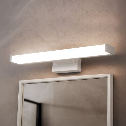 Éclairage LED pour miroir de salle de bains MIRORE LED/5W/230V 30 cm IP44 blanc