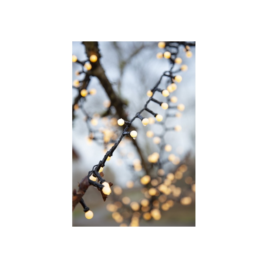 Eglo - LED-Außen-Lichterkette 700xLED/8 Funktionen 19m IP44 warmweiß