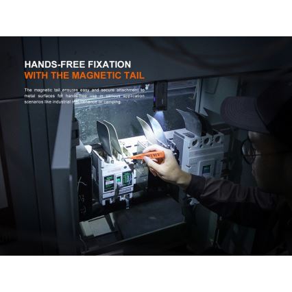 Fenix SW05RUVBLC - LED Dimmerabile ricaricabile torcia LED/USB IPX6 150 lm 49 h 700 mAh nero