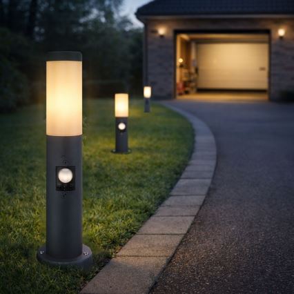 Globo - Lampada da esterno con sensore 1xE27/15W/230V 45 cm IP44