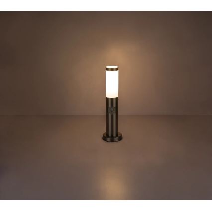 Globo - LED-Außenleuchte mit Sensor 1xE27/8,8W/230V IP44
