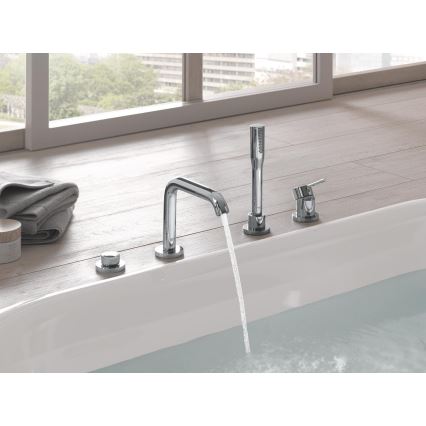 GROHE 19578001 - Miscelatore per vasca a quattro fori ESSENCE 197 mm, cromato lucido