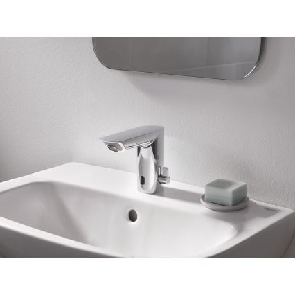 GROHE 36451000 - Miscelatore elettronico per lavabo BAU COSMOPOLITAN E, cromo lucido