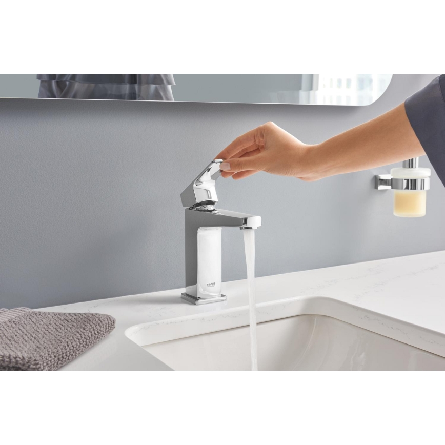 GROHE 40756001 - Flüssigseifenspender ESSENTIALS CUBE 160 ml, hochglanzverchromt