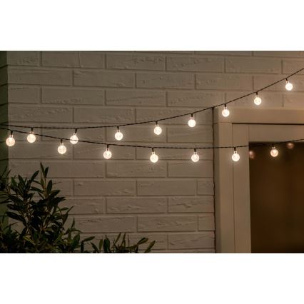Grundig - Dimmbare LED-Solar-Lichterkette 50xLED/8 Funktionen 9,35m warmweiβ + Fernbedienung
