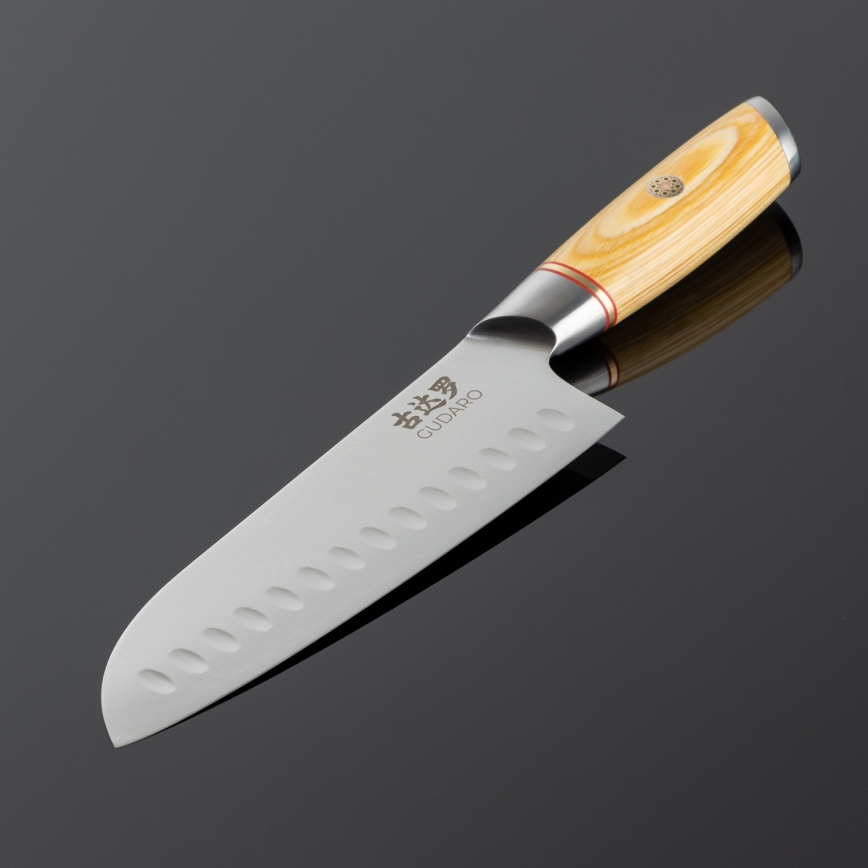 Gudaro - Coltello da cucina Santoku HIKARI in acciaio damasco 7, 67 strati d'acciaio, lunghezza 17,5 cm