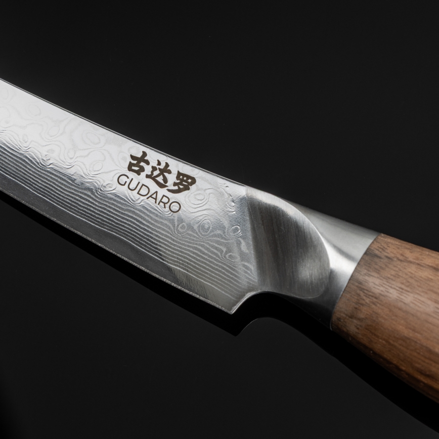 Gudaro - Coltello da cucina universale in acciaio damascato TAKUMI 5, 67 strati d'acciaio, lunghezza 12,5 cm, manico in noce