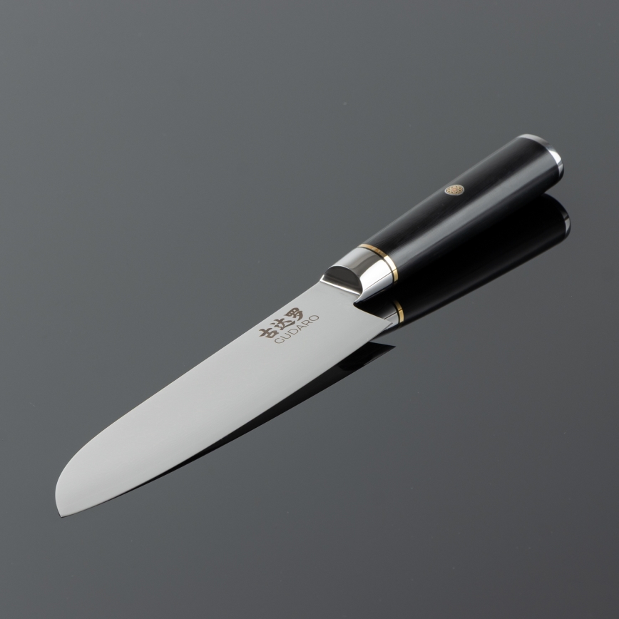 Gudaro - Couteau de cuisine Santoku damassé AKIRO 7, 67 couches d'acier, lame 17,5 cm, noir