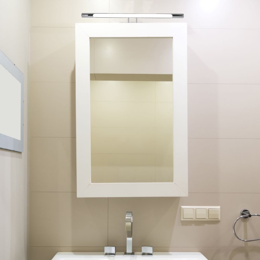 Illuminazione a LED per specchi LED/9W/230V 3000K 50cm cromo lucido