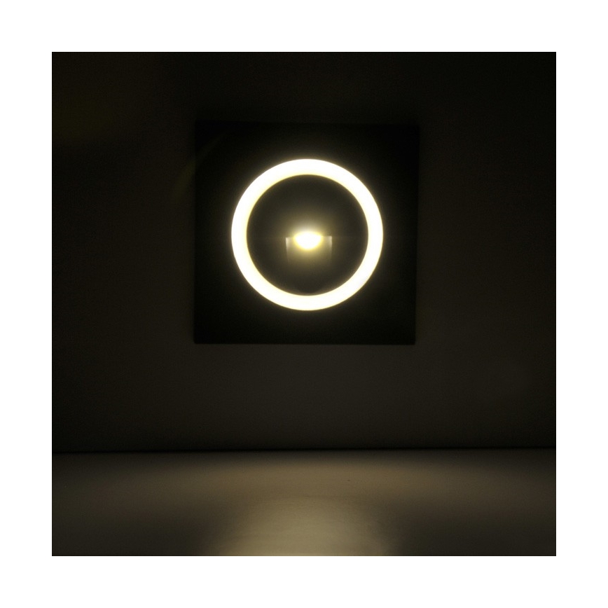 Illuminazione scale LED da esterno Q3 LED/3W/230V IP44