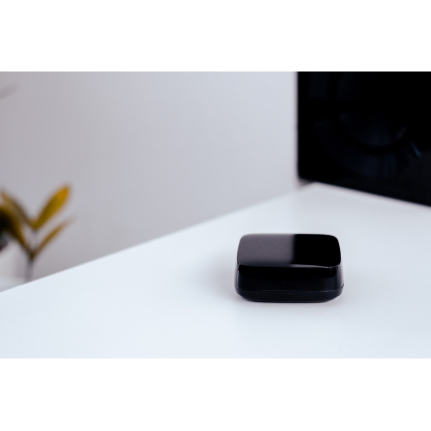 Immax NEO 07730L - Controller IR intelligente NEO LITE con sensori di temperatura e umidità Wi-Fi Tuya 5V