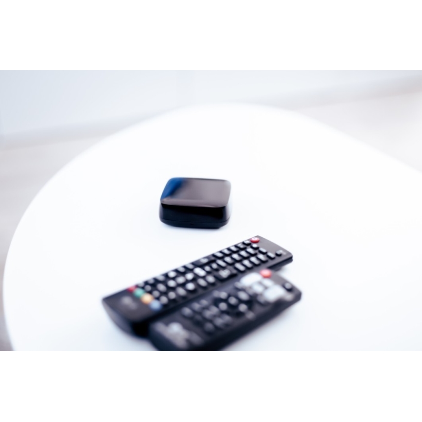 Immax NEO 07730L - Télécommande IR intelligente NEO LITE avec détecteurs de température et d'humidité Wi-Fi