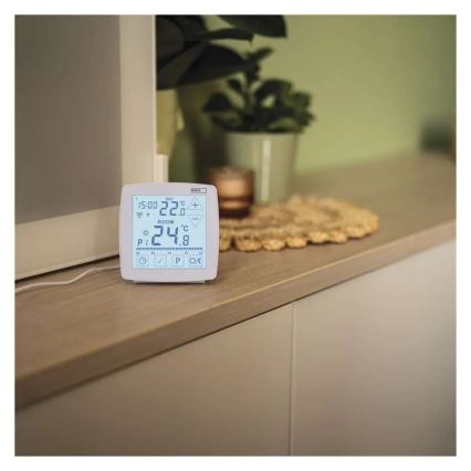 Kabelloses digitales Thermostat GoSmart 230V/16A WLAN