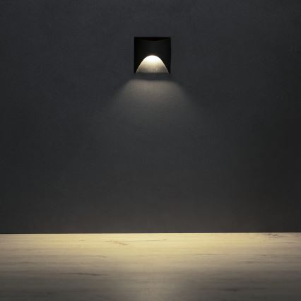 Applique d'escalier EXIN LED/2,5W/230V 4000K IP65 noire carrée