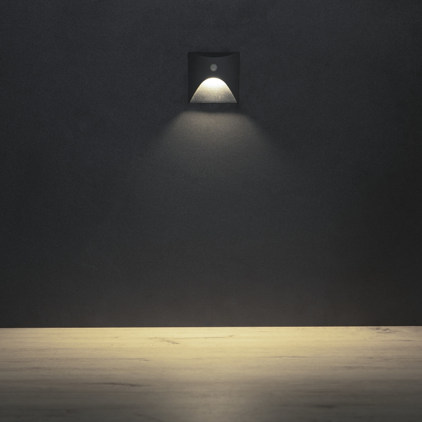 Lampada LED per scale con sensore di movimento e sensore crepuscolare EXIN LED/2,5W/230V 4000K IP65 antracite quadrata