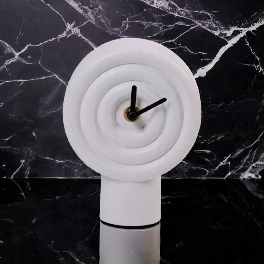 Keramik-Tischuhr 16 cm 1xAA weiß
