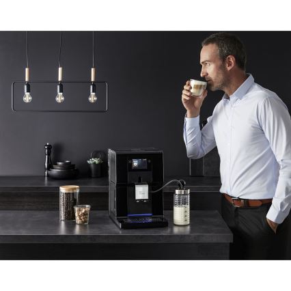 Krups - Macchina da caffè automatica con contenitore per il latte INTUITION PREFERENCE 1450W/230V nero