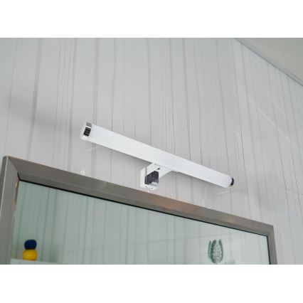 Lampada a LED per specchio da bagno 8W/230V 30 cm IP44 cromo lucido