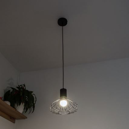 Lampada a sospensione con cavo SOLANO 1xE27/15W/230V nero/oro