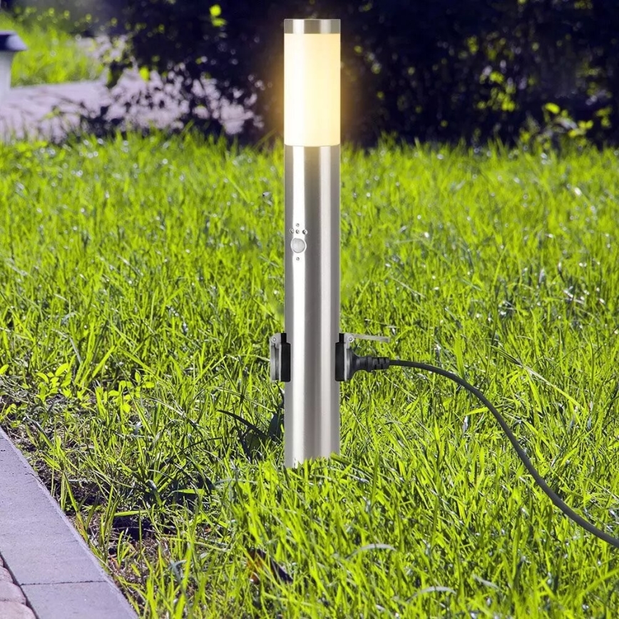Lampada da esterno con sensore + 2 prese SCHUKO 1xE27/60W/230V IP44 60cm cromo opaco