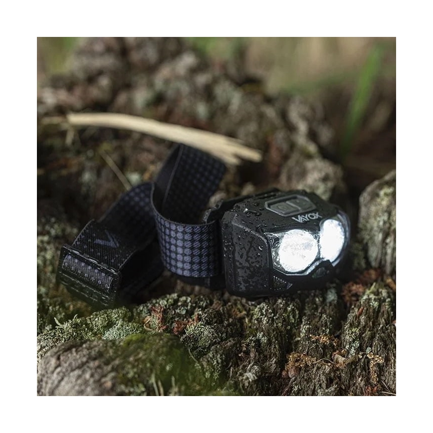 LED Dimmerabile ricaricabile lampada da testa con sensore e luce rossa 2xLED/5W/5V/3xAAA IP65 500 lucente 1200 mAh