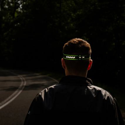 Lampada frontale ricaricabile LED dimmerabile LED/10W/5V/3xAAA IP66 800 lm 1000 mAh