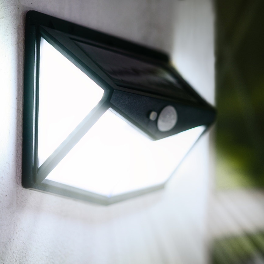 Lampada da parete solare LED con sensore LED/1W/3,7V 6500K IP44 1200 mAh