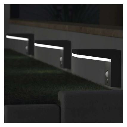 Lampada da parete solare LED con sensore LED/4,4W/3,7V 2200 mAh IP44