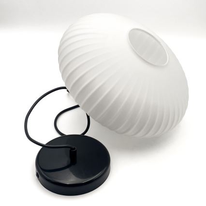 Lampadario a sospensione con filo HARMA 1xE27/15W/230V diametro 30 cm bianco/nero