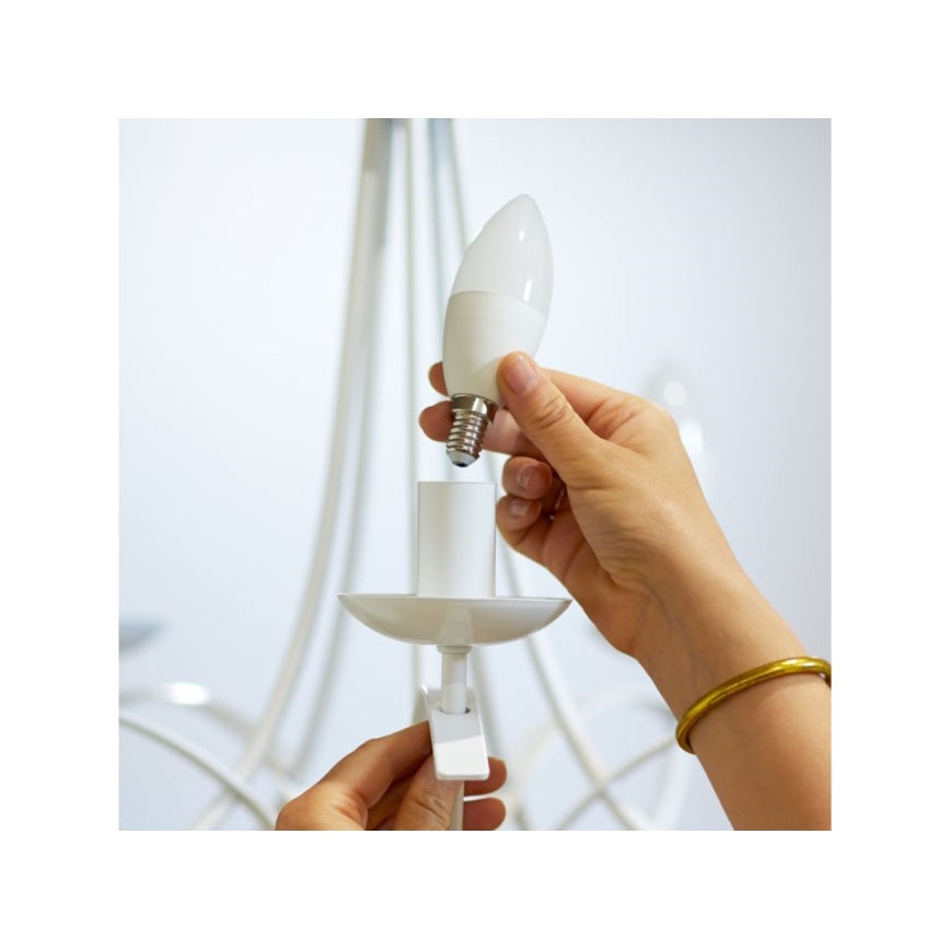 Lampadina LED Dimmerabile C37 E14/4,9W/230V 2700-6500K CRI 90 Wi-Fi - WiZ