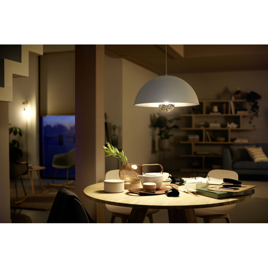 Lampadina LED dimmerabile con calotta sferica a specchio DECO Philips G125 E27/7,2W/230V 2700K
