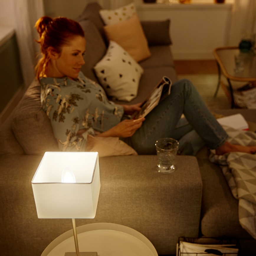 Lampadina LED dimmerabile Philips HUE WHITE E14/5,5W/230V