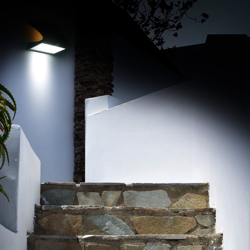 Lampe solaire 2xLED/6,8W/3,7V IP65
