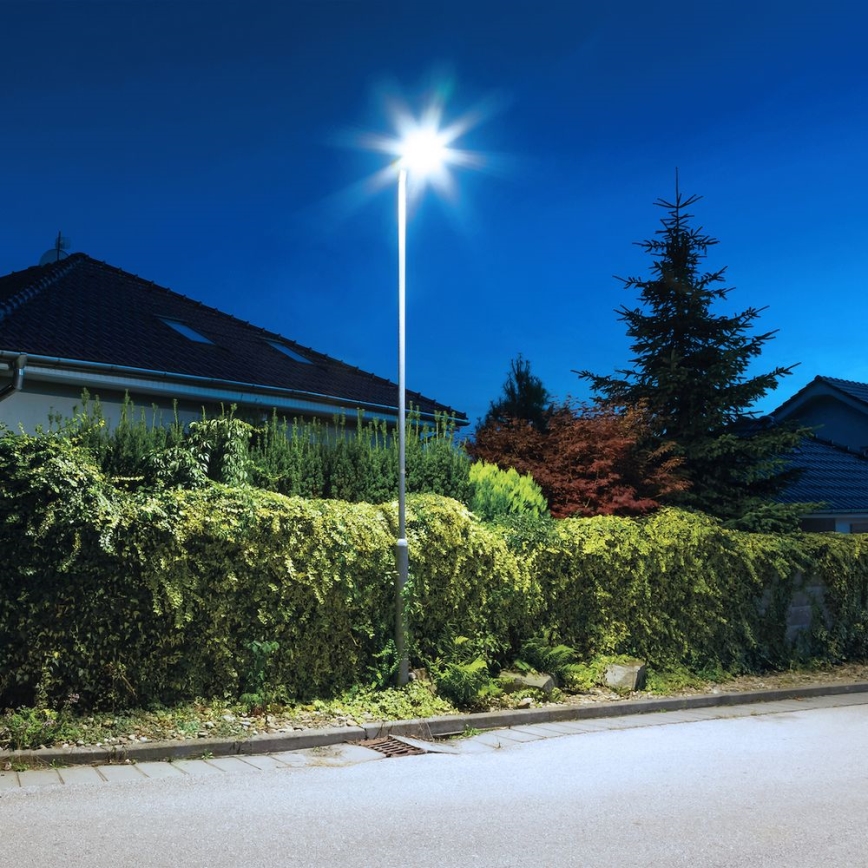 Lampe solaire à intensité variable avec détecteur KERS LED/300W/3,2V 6500K 8000 mAh IP65 gris + Télécommande