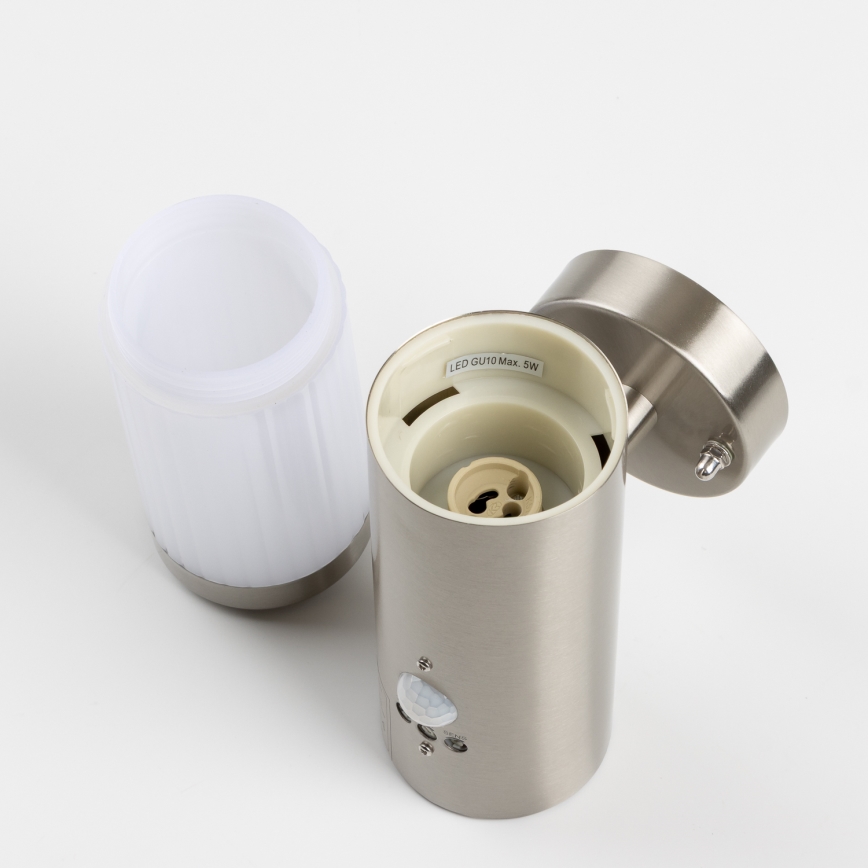 LED-Außenwandleuchte mit Bewegungsmelder 1xGU10/5W/230V IP44 mattchrom