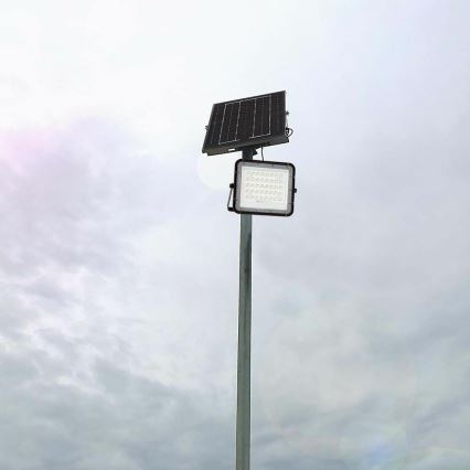 LED da esterno dimmerabile solare per riflettore LED/10W/3,2V IP65 4000K nero + telecomando