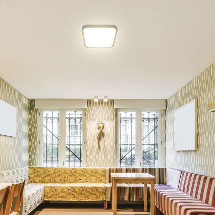 LED-Deckenleuchte für Badezimmer mit Sensor SAMSUNG CHIP LED/18W/230V IP44 4000K 29x29 cm schwarz + Fernbedienung