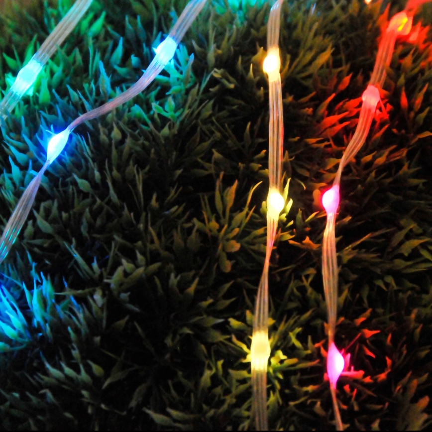 LED-RGB-Weihnachtslichterkette LED/10W/5V 10 m USB + Fernbedienung