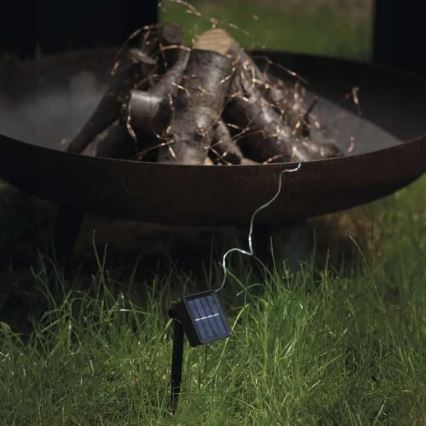 LED-Solarlichterkette LED/2,4W/1,2V 1xAA 15 m IP44 3000K 600 mAh