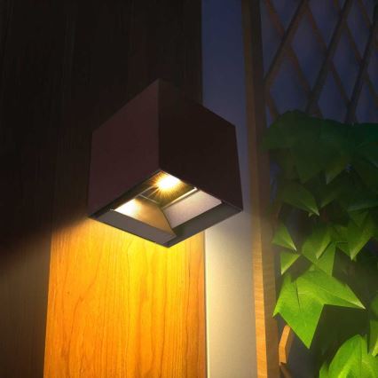 LED-Solarwandleuchte mit Sensor LED/9W/3,7V 3000/4000/5000K 2600 mAh IP65 braun