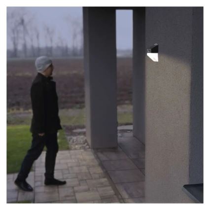 LED-Solarwandleuchte mit Sensor LUMI LED/3,7W IP65 schwarz