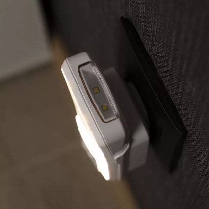Ledvance - Lumière d'orientation LED avec détecteur LUNETTA LED/2W/230V