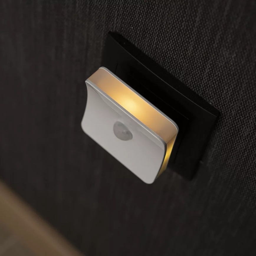 Ledvance- Veilleuse d'orientation sur prise avec détecteur LUNETTA LED/0,3W/230V