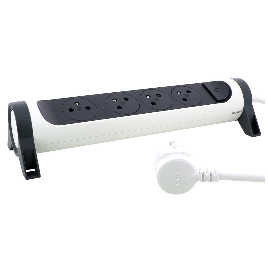 Legrand 049459 - Prolunga con interruttore 4Z Tipo E 3m