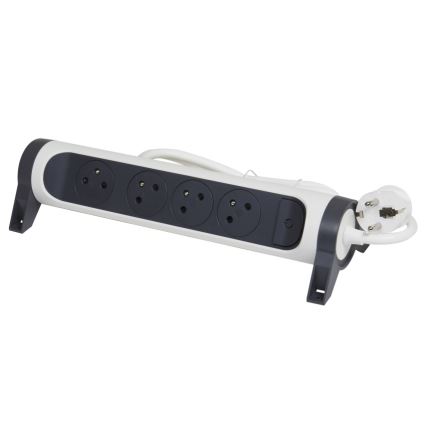 Legrand 049459 - Prolunga con interruttore 4Z Tipo E 3m