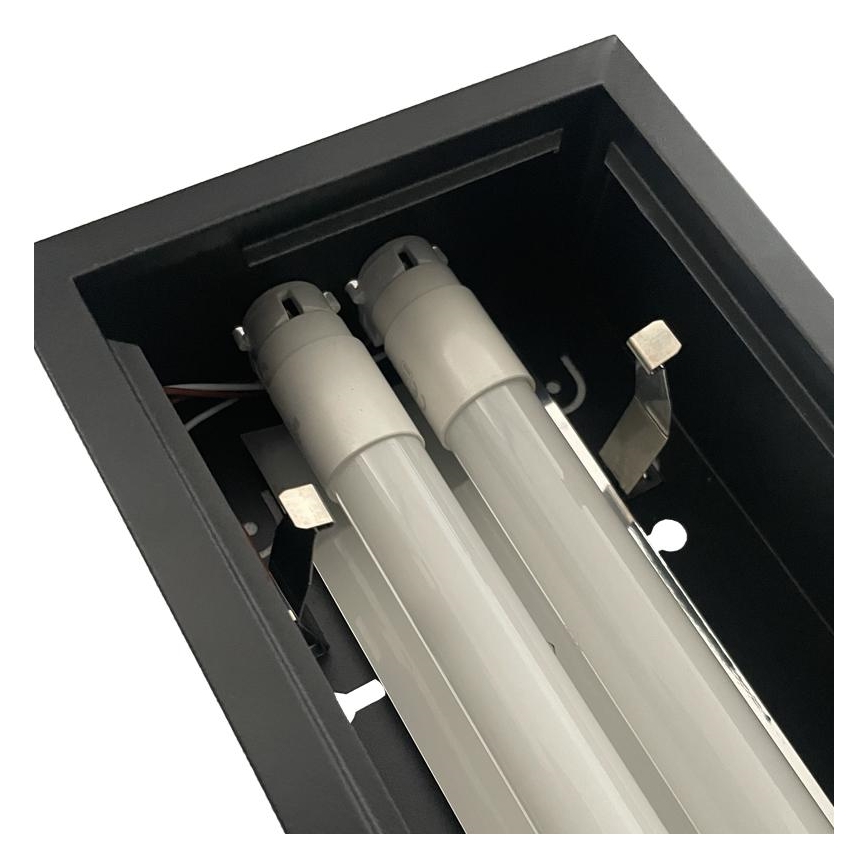 Leuchtstofflampe T8 2xG13/18W/230V 120 cm schwarz