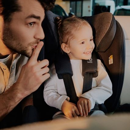 Lionelo - Drehbarer Kindersitz mit Basis HARPER i-Size 76-150 cm Schwarz/Carbon